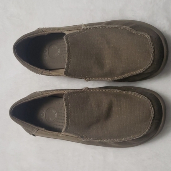 Crocs Santa Cruz Shoes - Picture 1 of 8